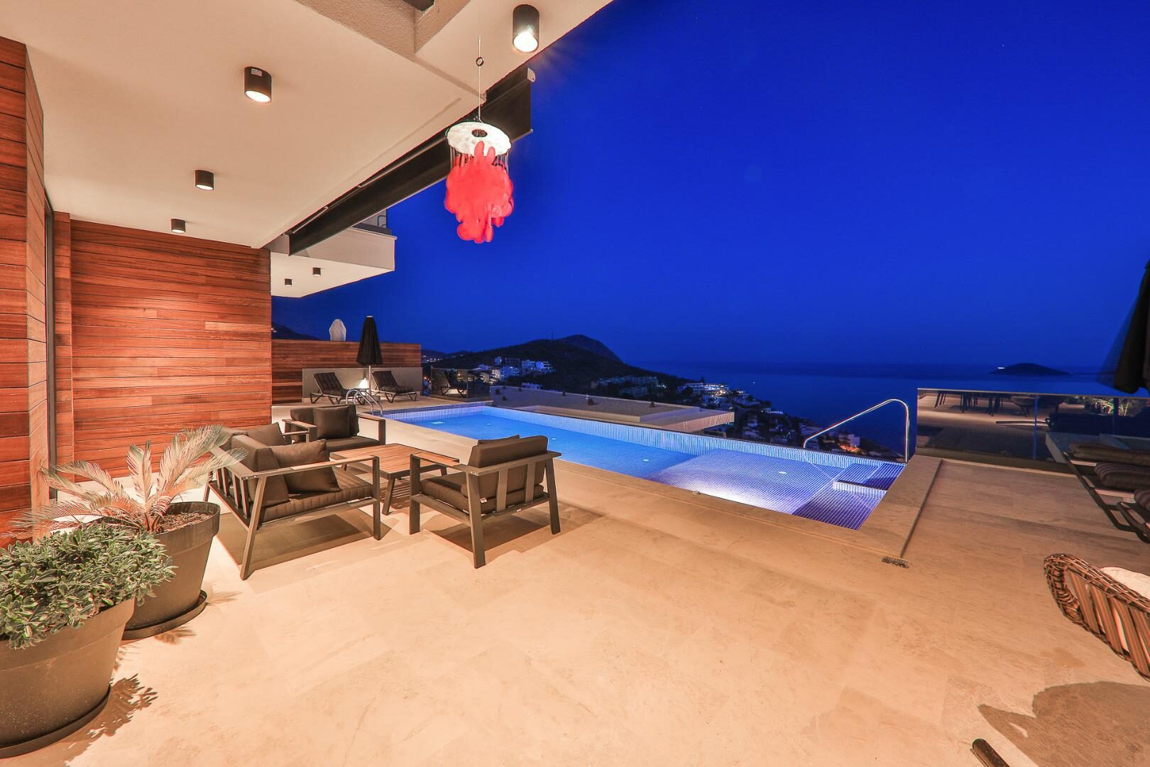 Villa Dreams — 6