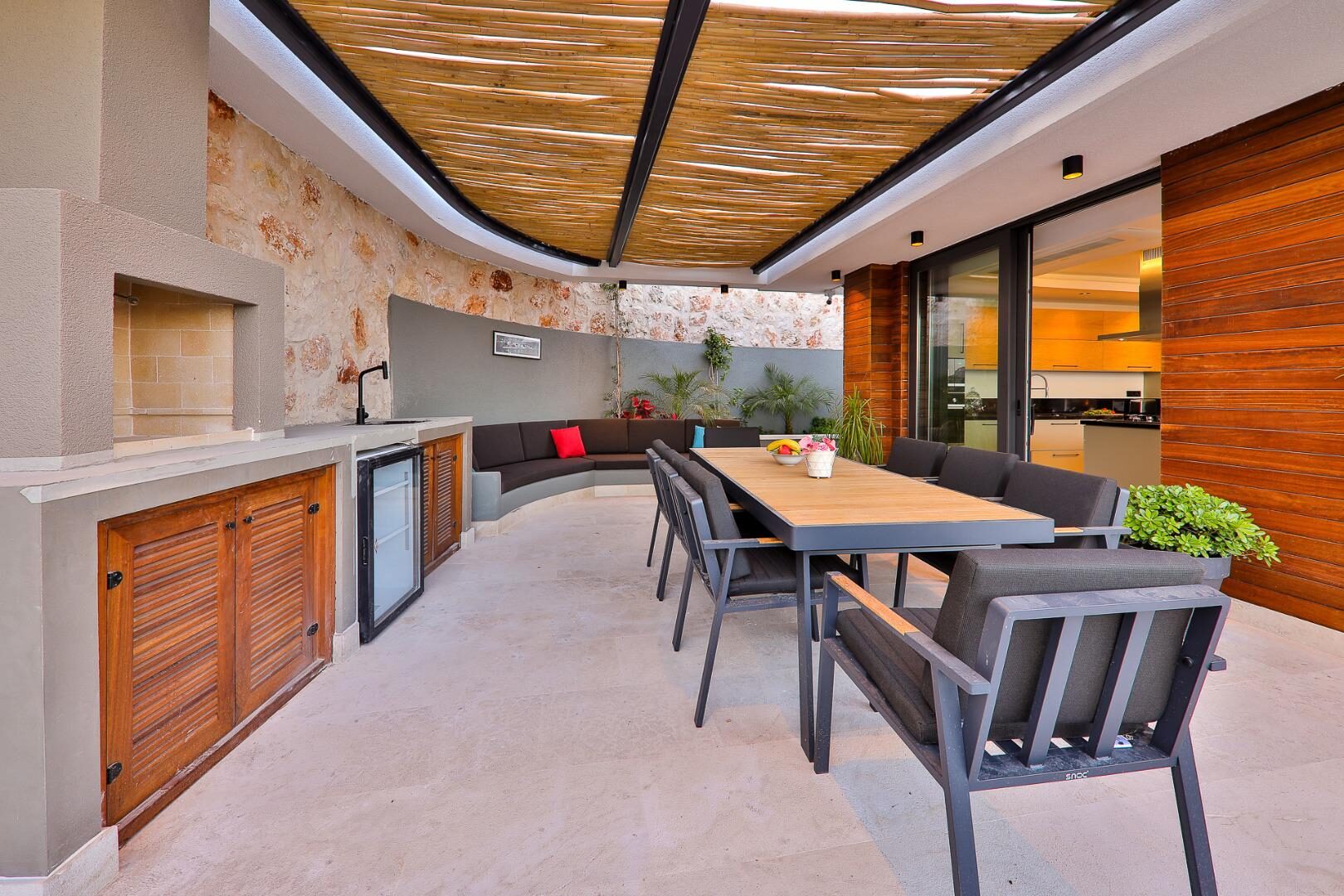 Villa Dreams — 27