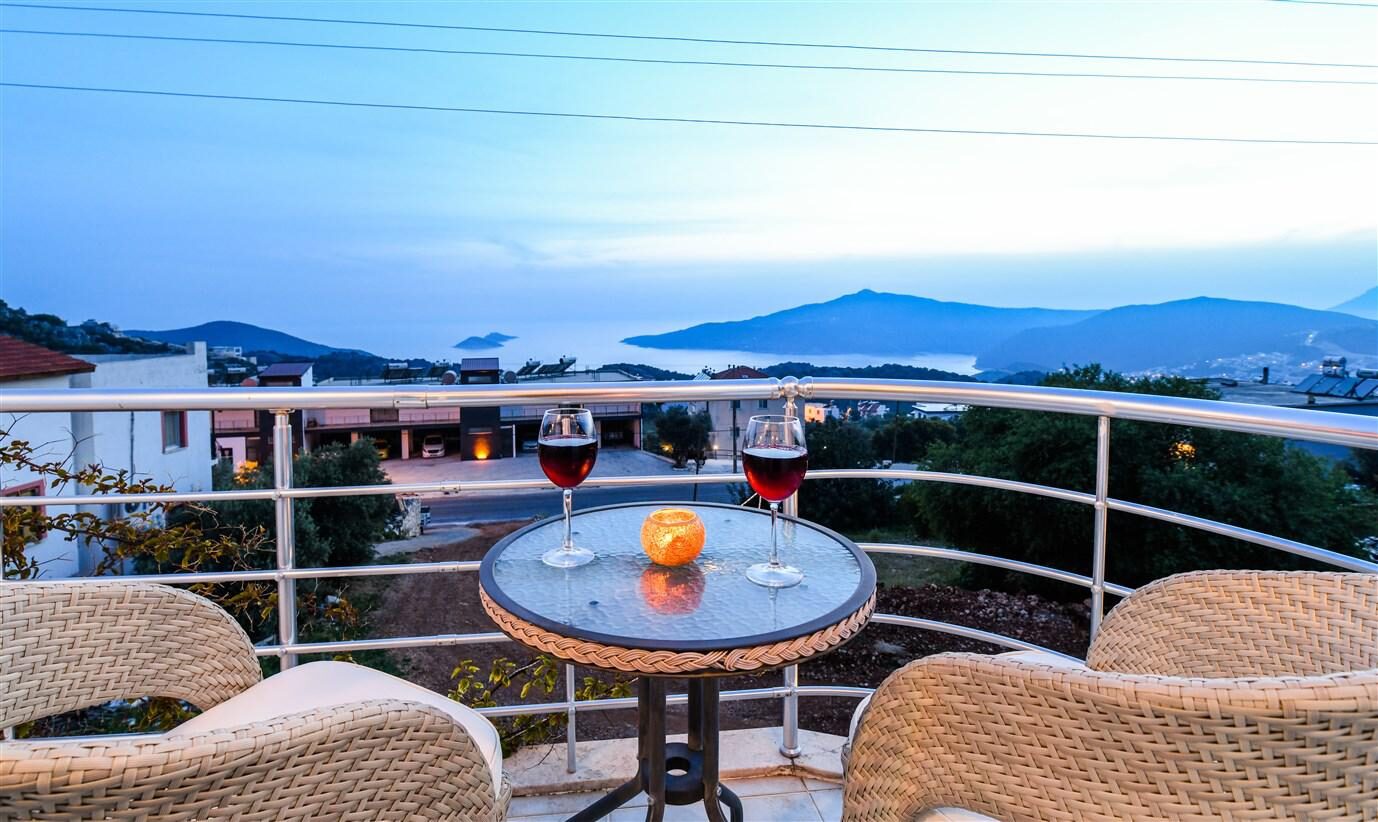 Villa Kaya — 12