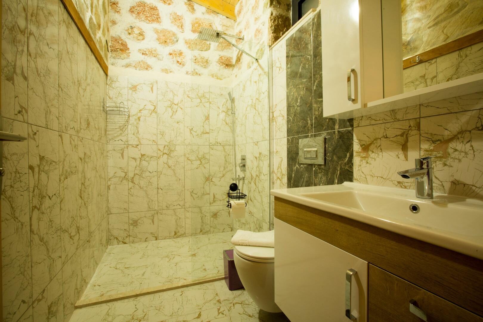 Villa Berceste — 13