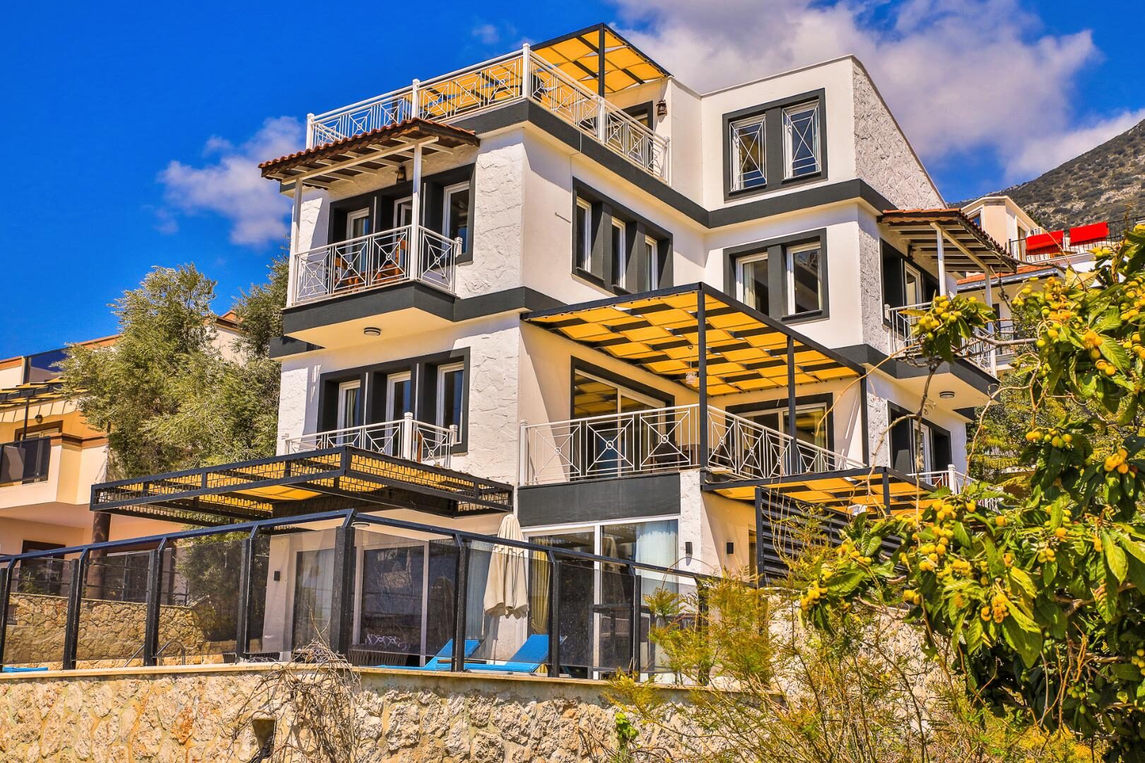 Villa Royal Hills 2 — 4