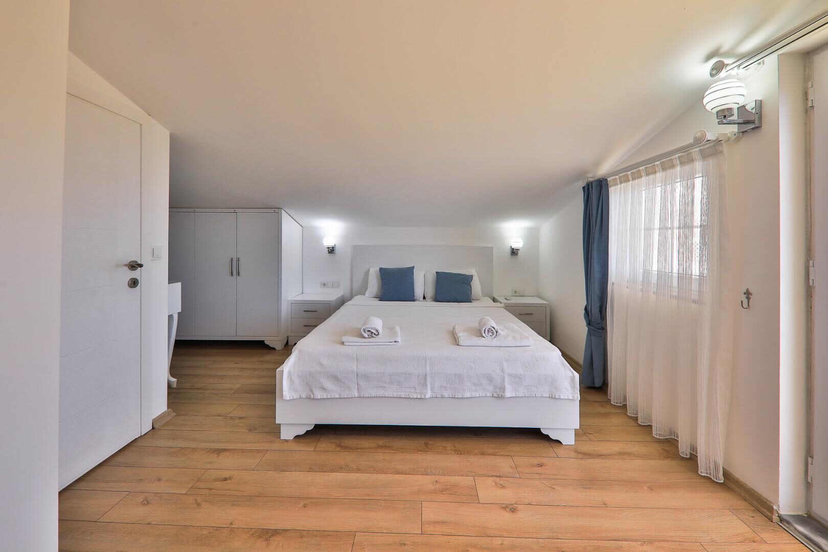 Villa Bitcoin — 17