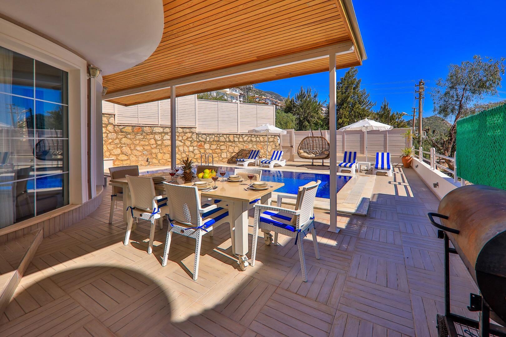 Villa Bitcoin — 37