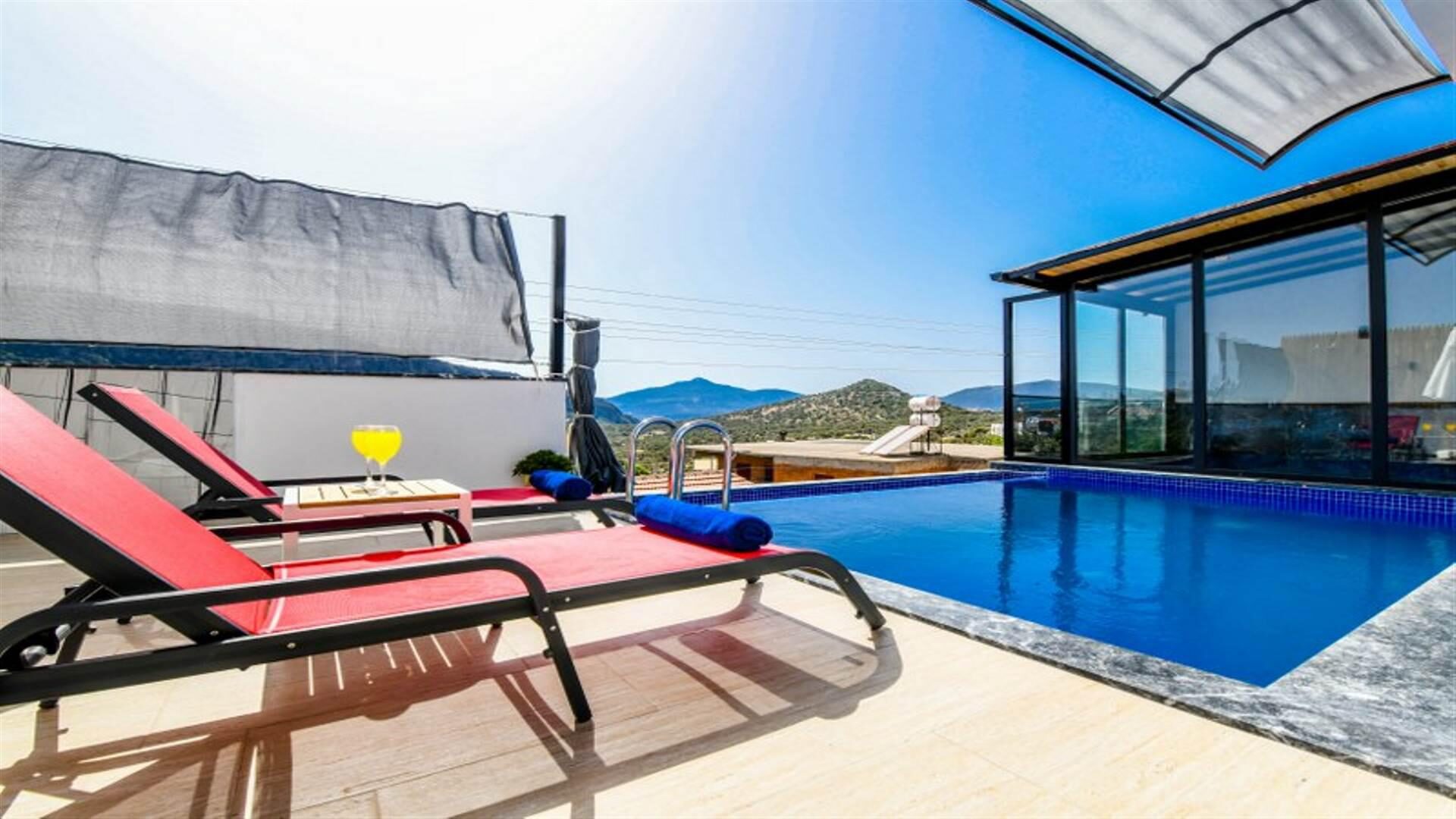 Villa Yaz 4 — 12