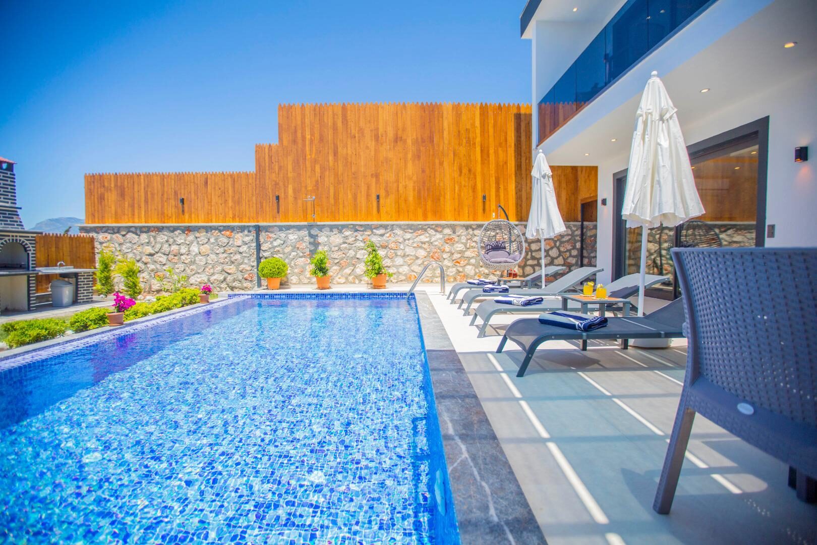 Villa Mirena — 16