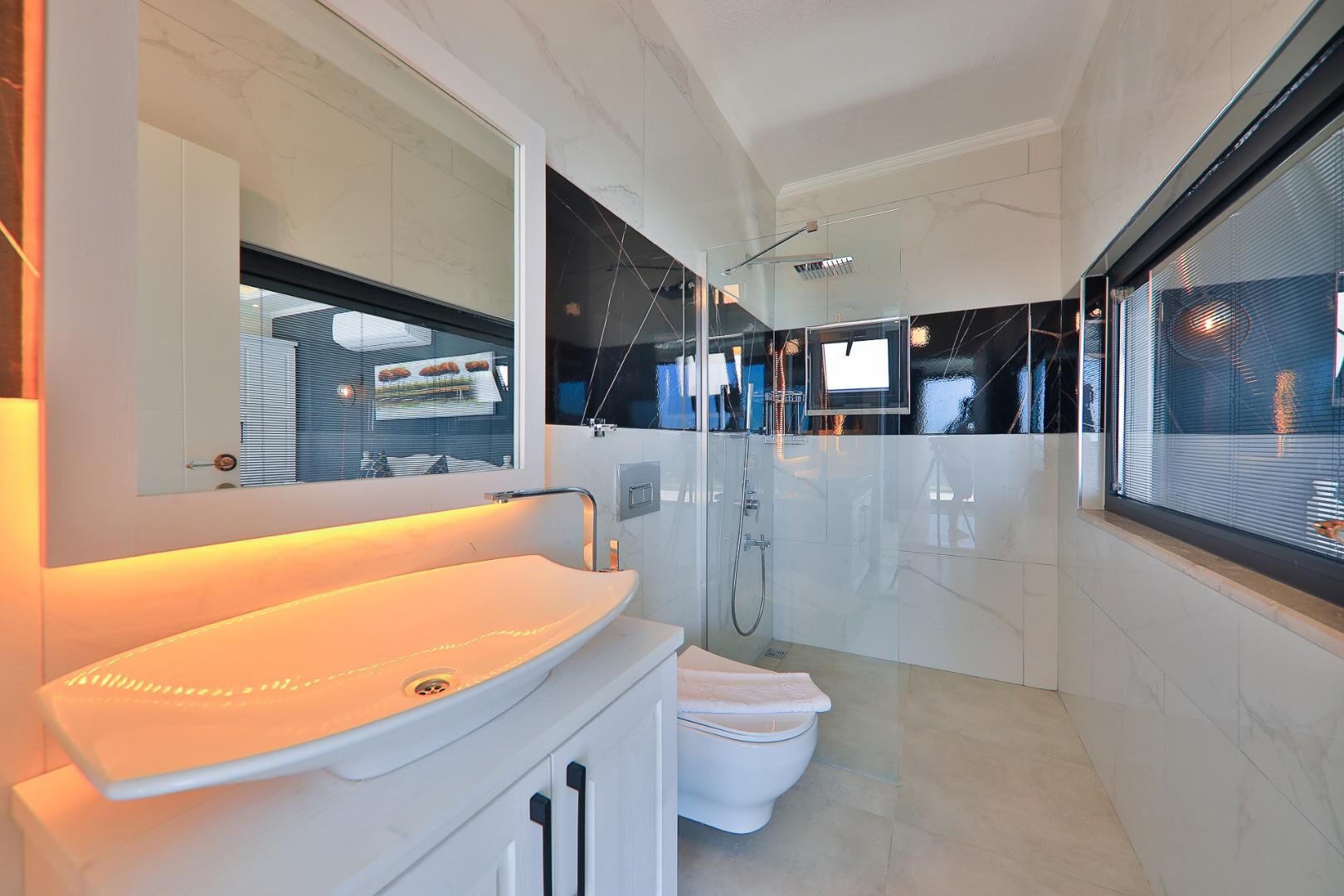 Villa Hills Londra — 23