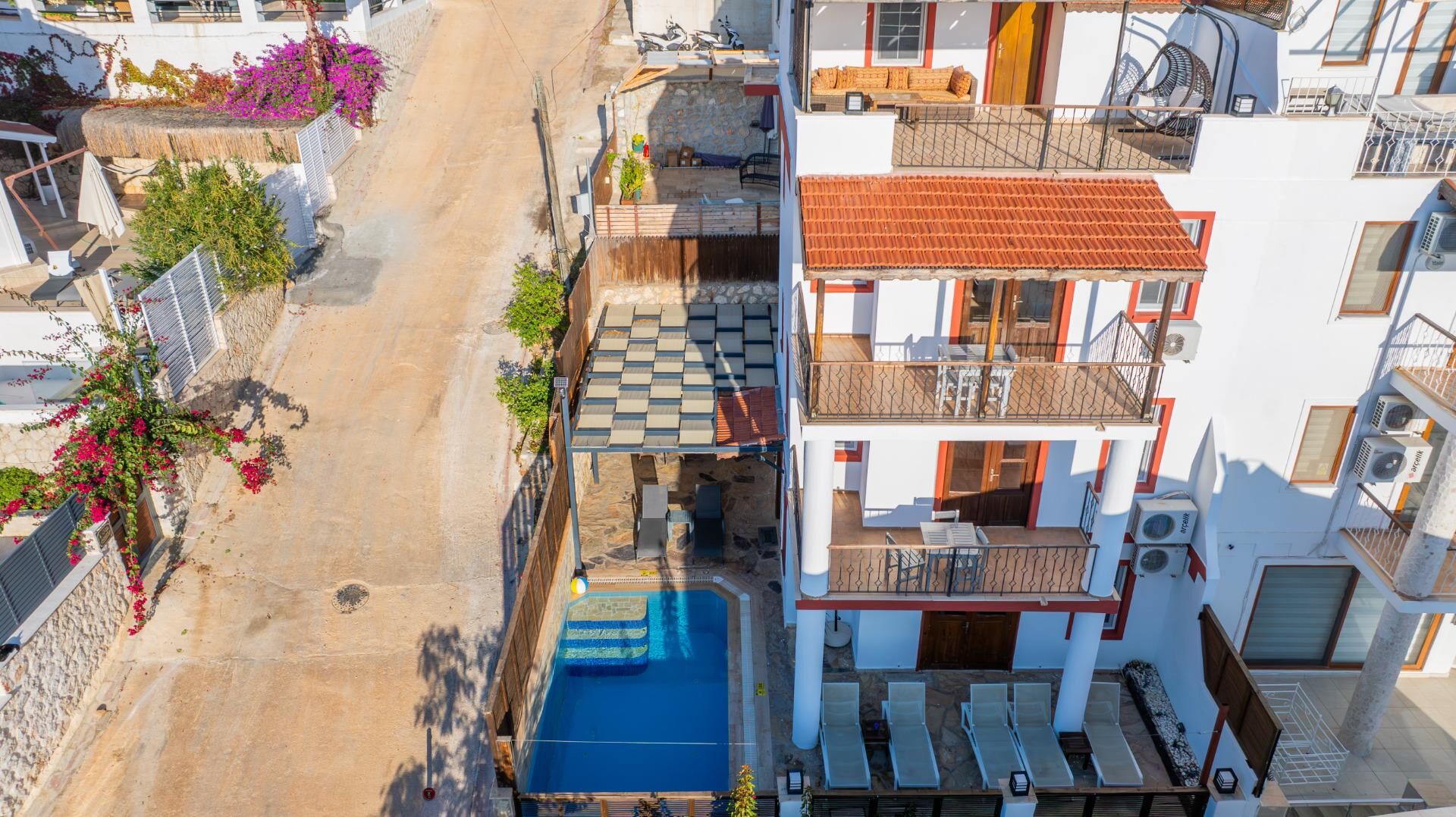 Villa Caledonia — 4