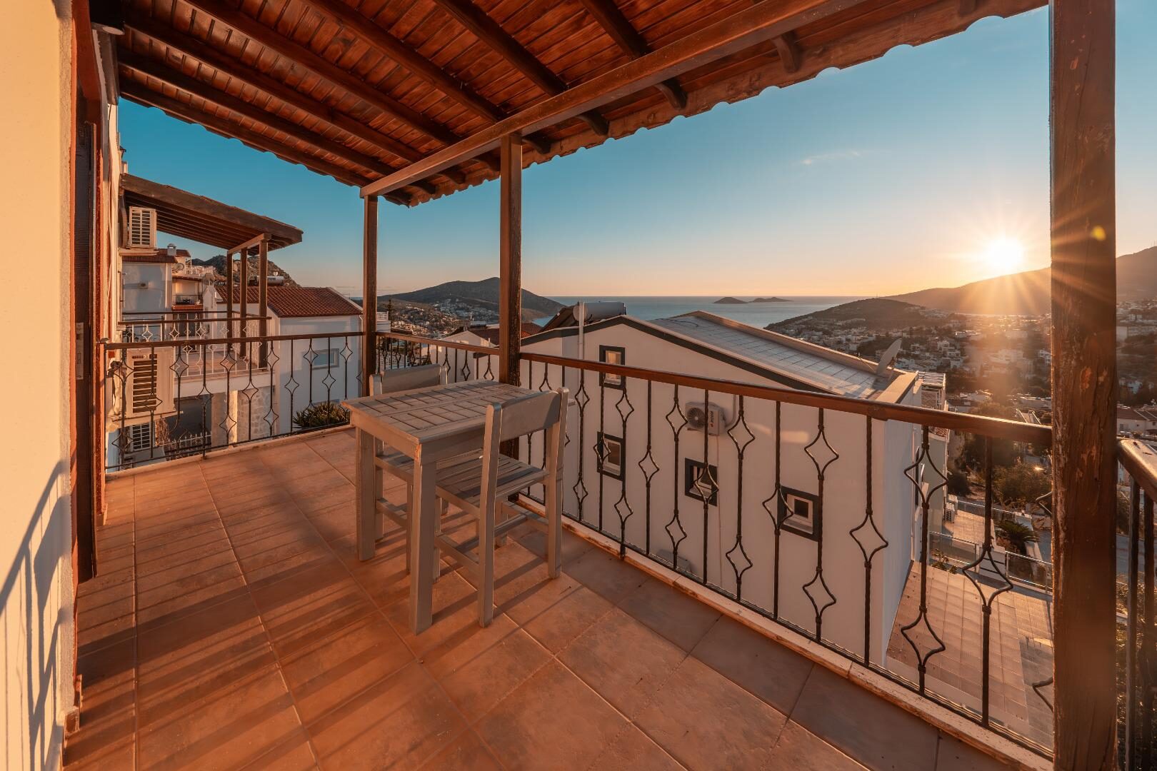 Villa Caledonia — 27