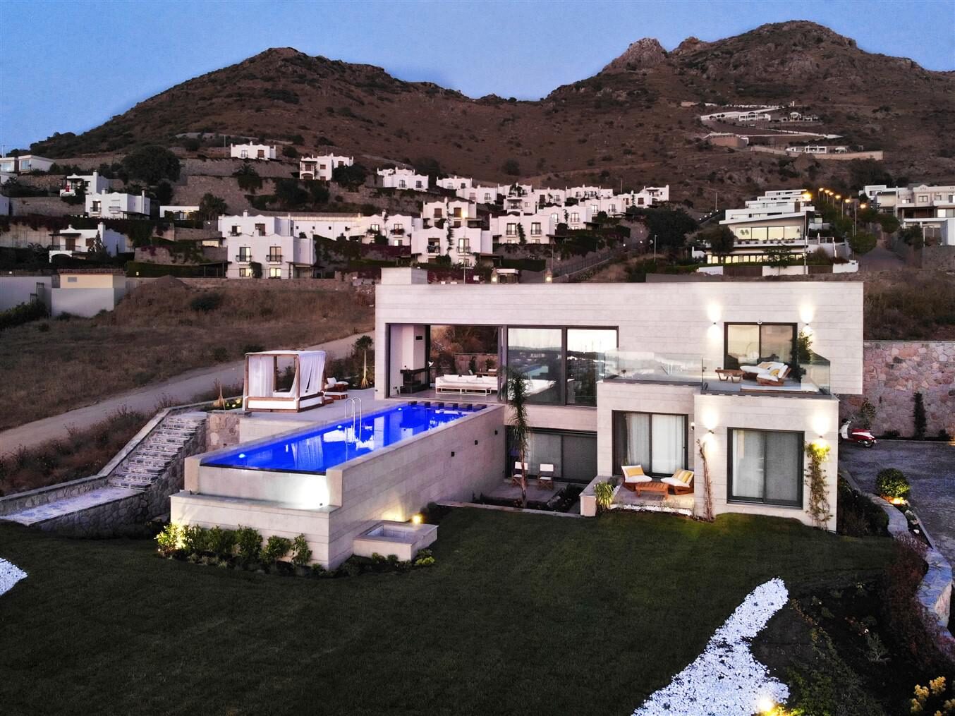 Villa Summer 4114 — 66