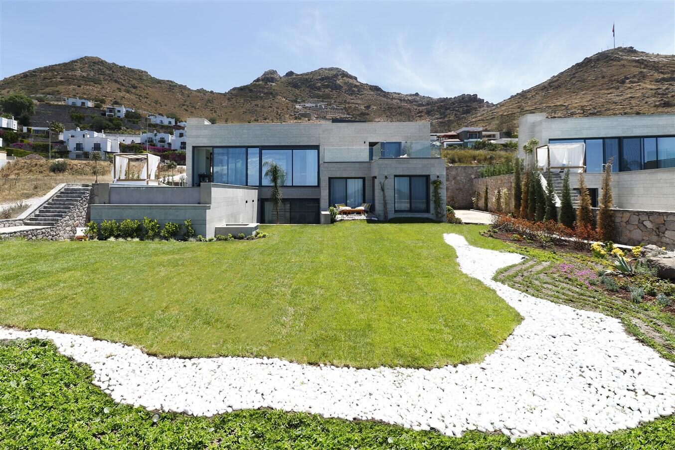 Villa Summer 4114 — 71