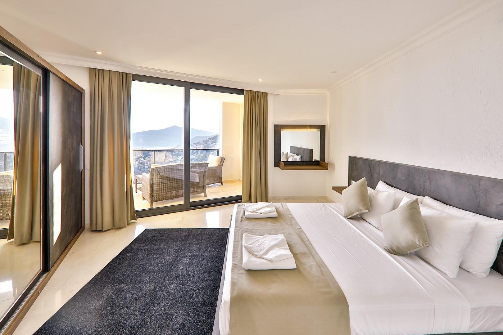 Villa Luxury — 22