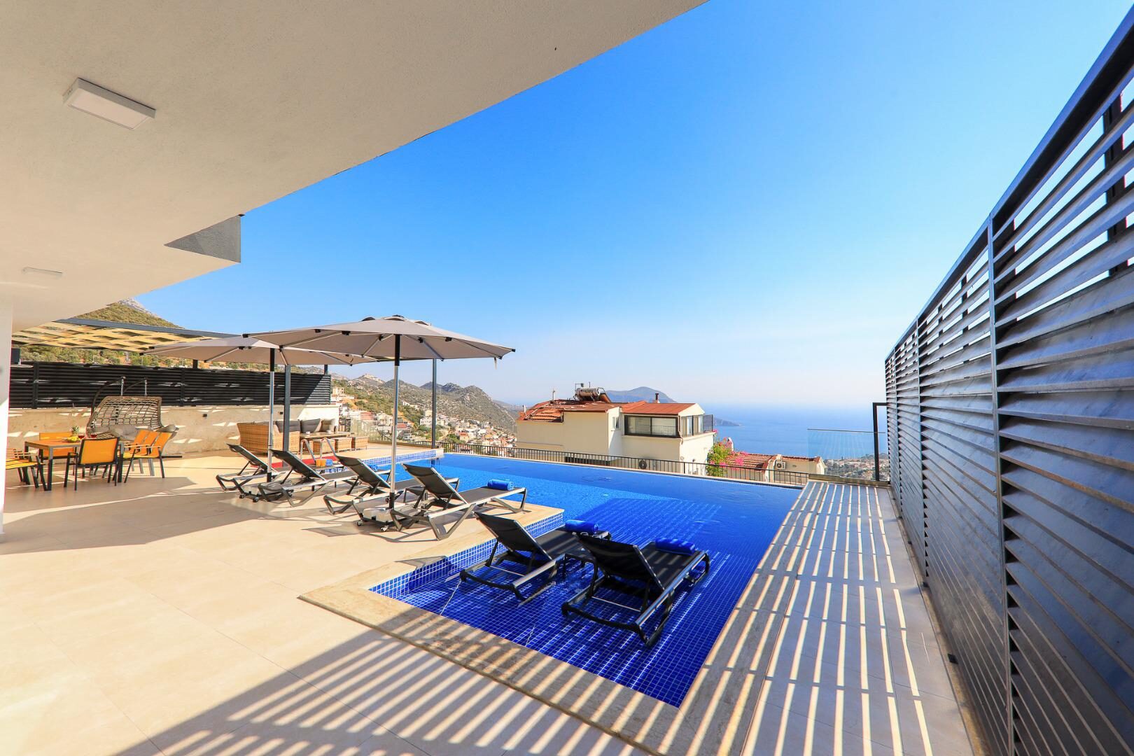 Villa Bliss — 16