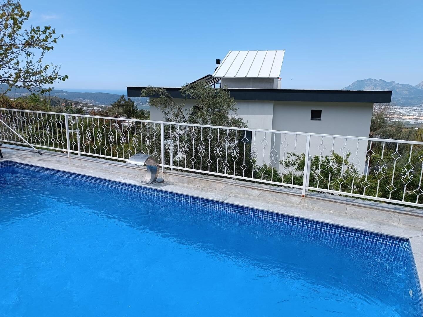 Villa Ural — 11