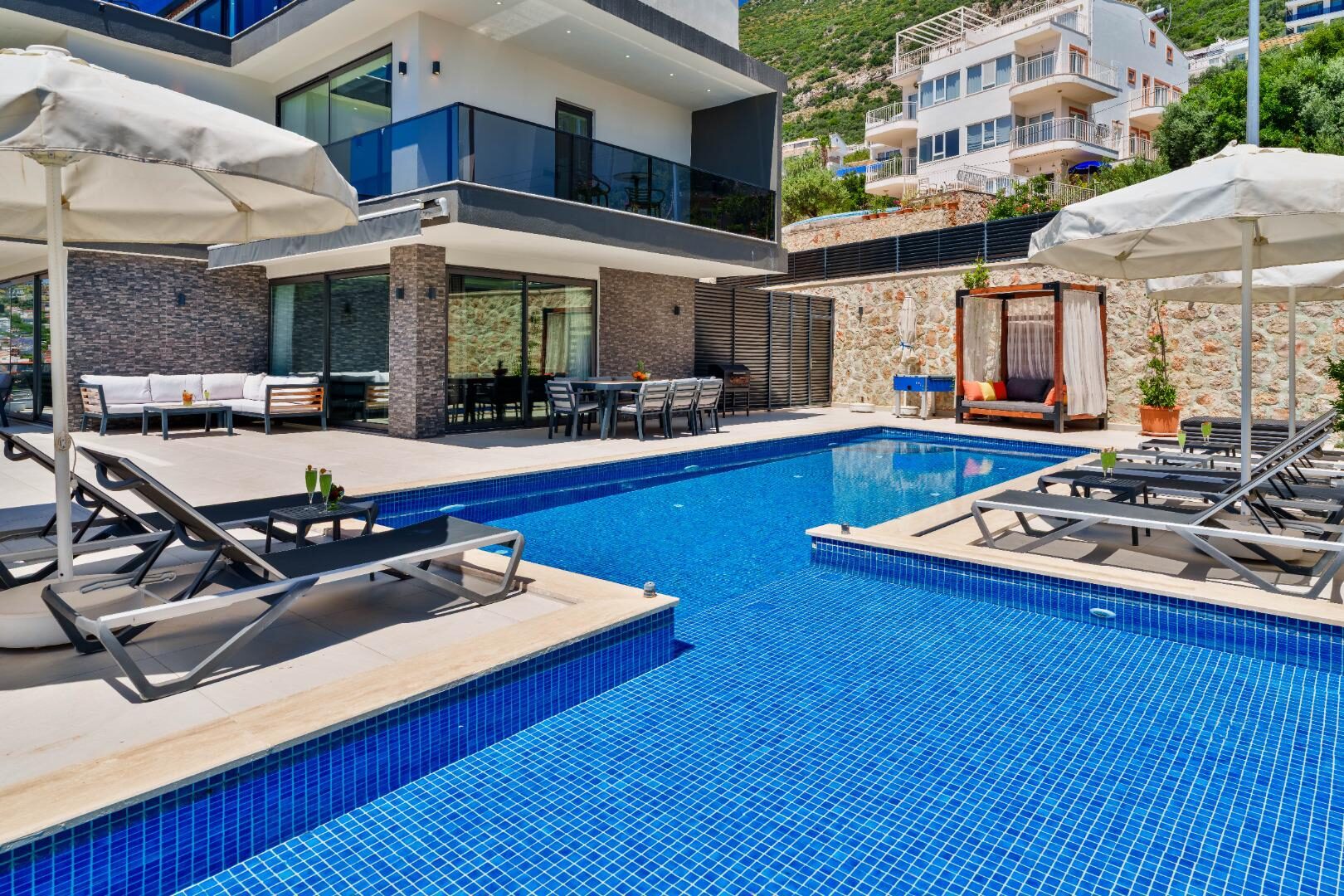 Villa Cassa — 11
