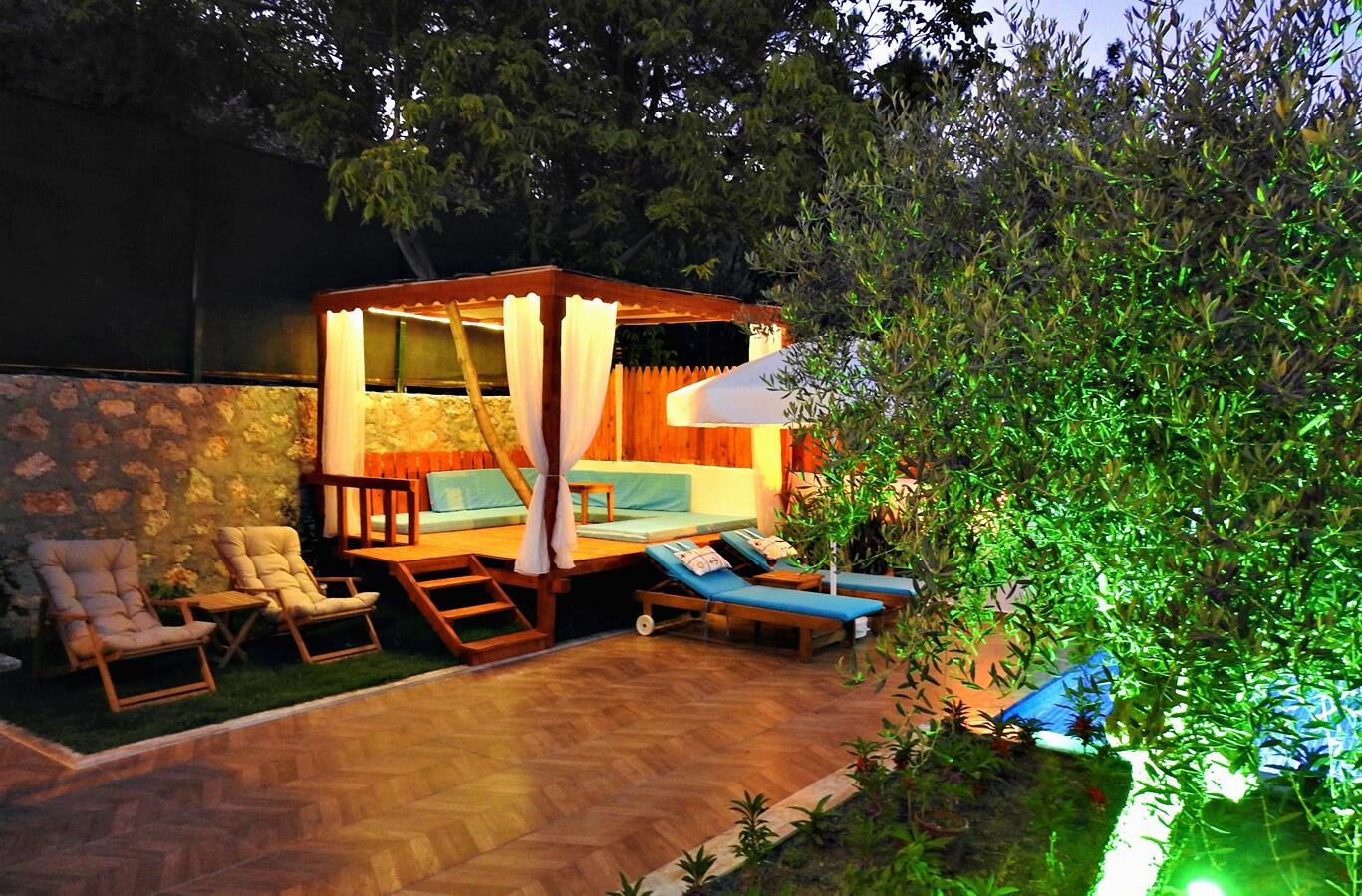 Villa Rayna — 2