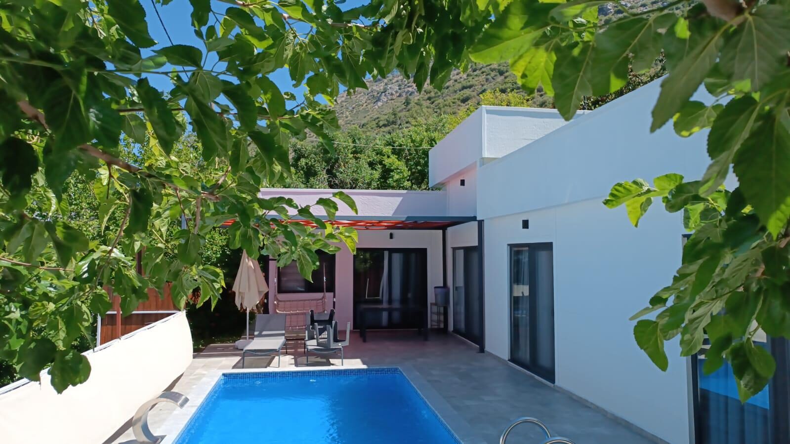 Villa Ural — 51