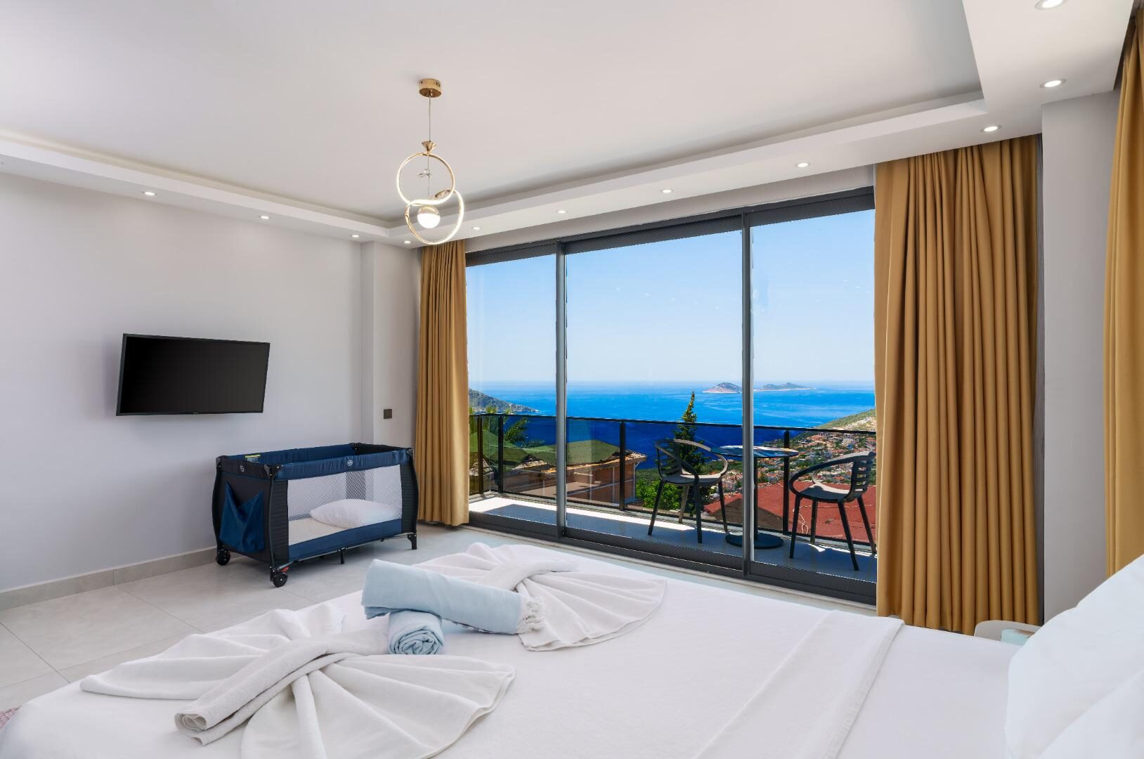 Villa Cassa — 33