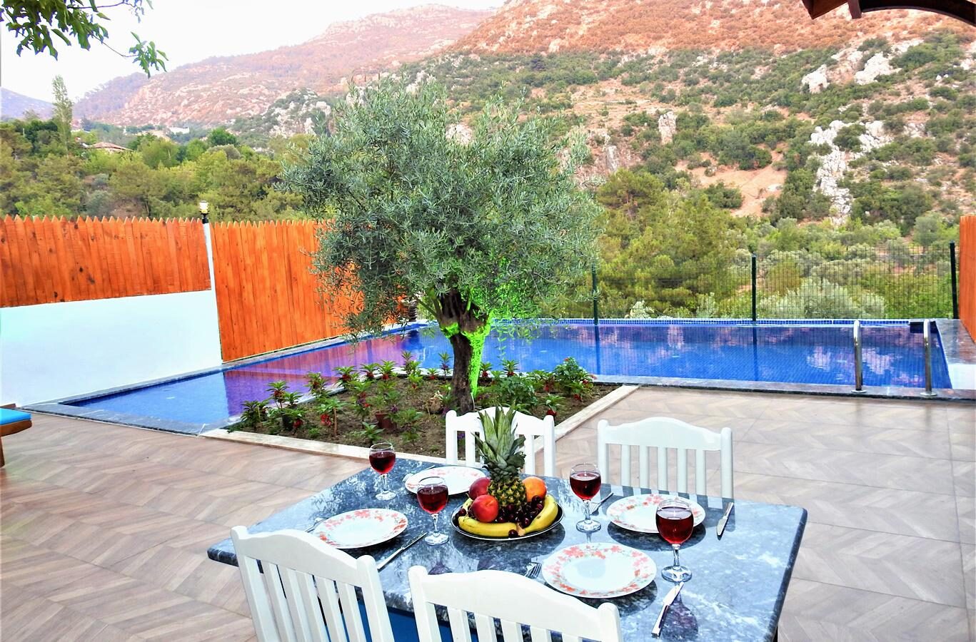 Villa Rayna — 41