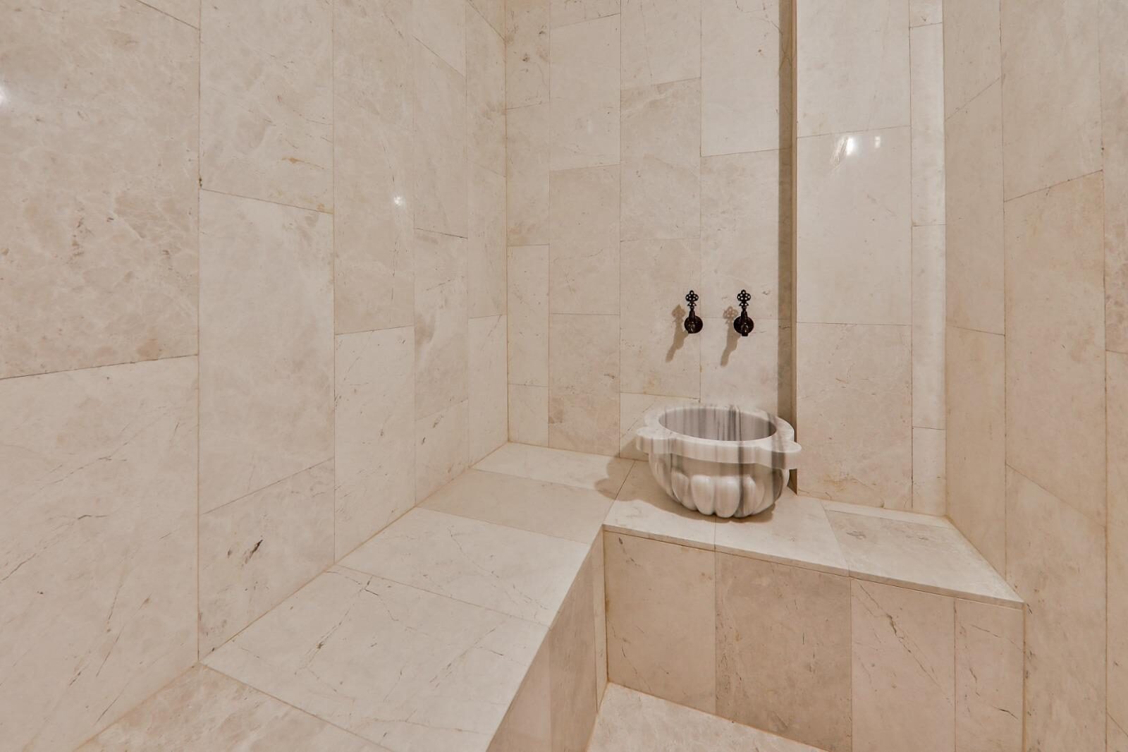 Villa Royal Romeo — 13
