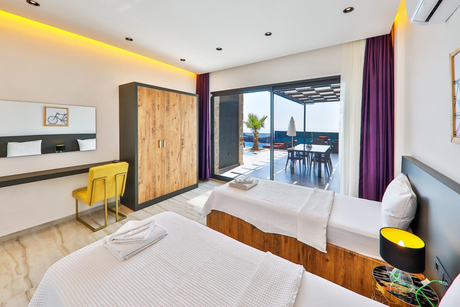 Villa Royal Romeo — 16