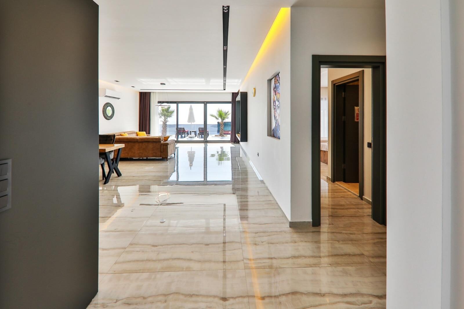 Villa Royal Romeo — 25