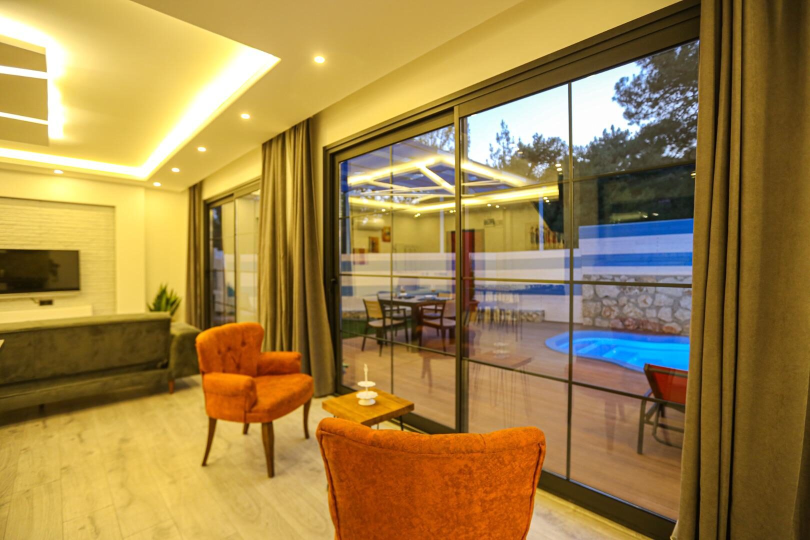 Villa Cazibe — 8