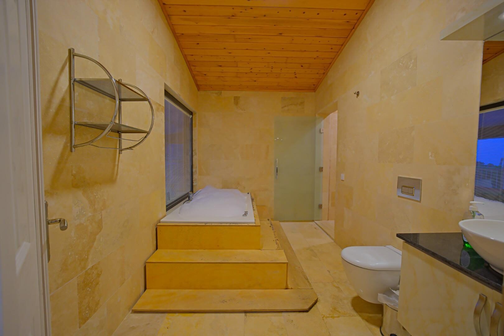 Villa Tepes — 71