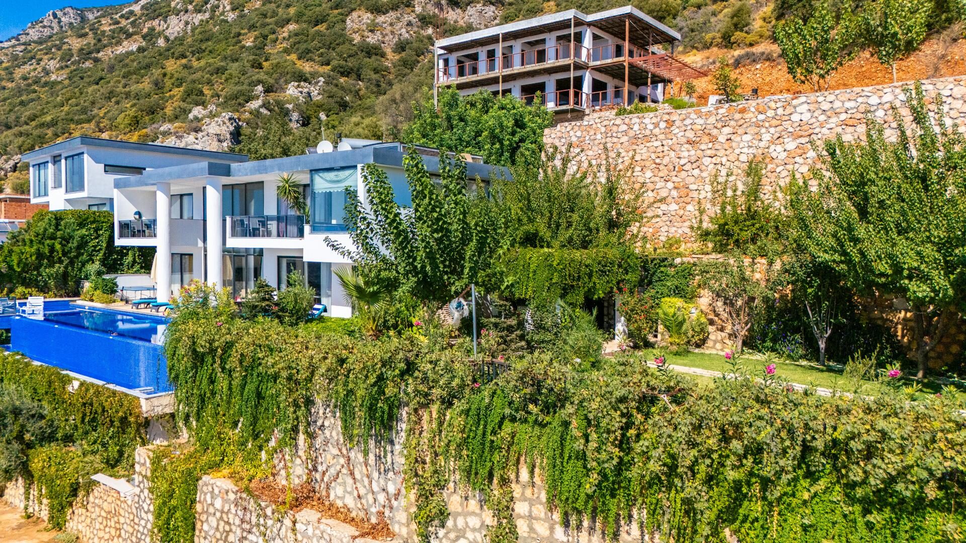 Villa Hyperion — 27