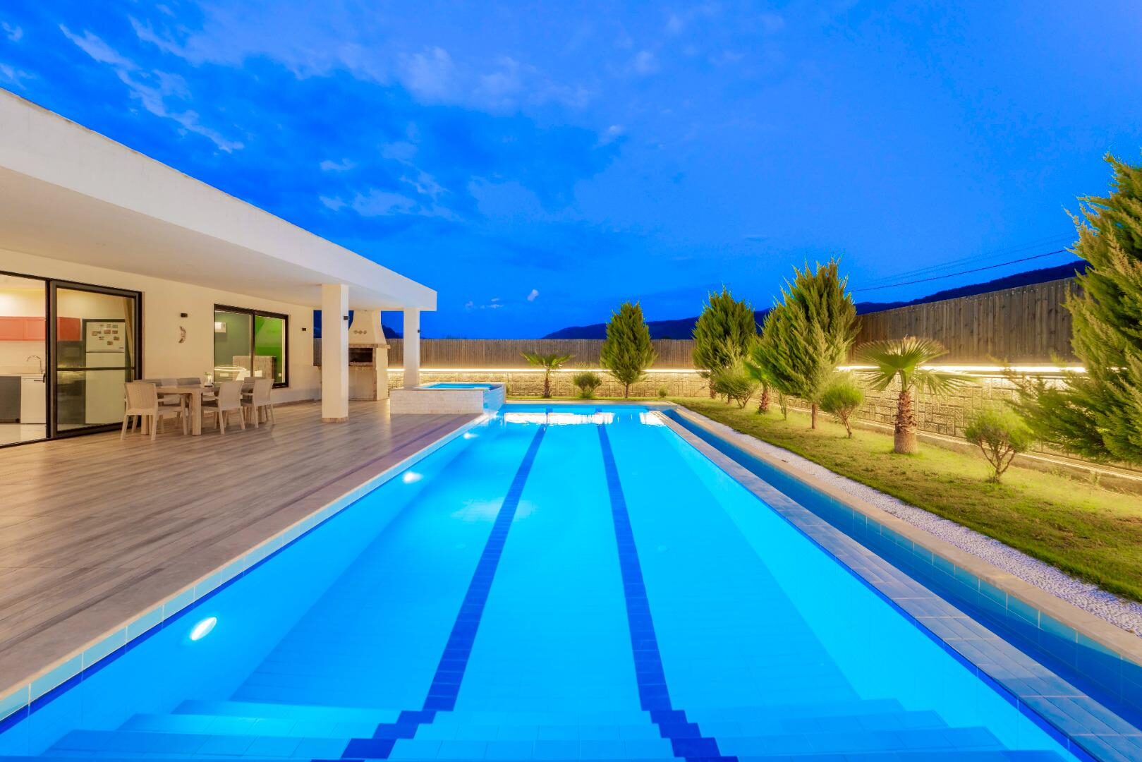 Villa Edda — 13