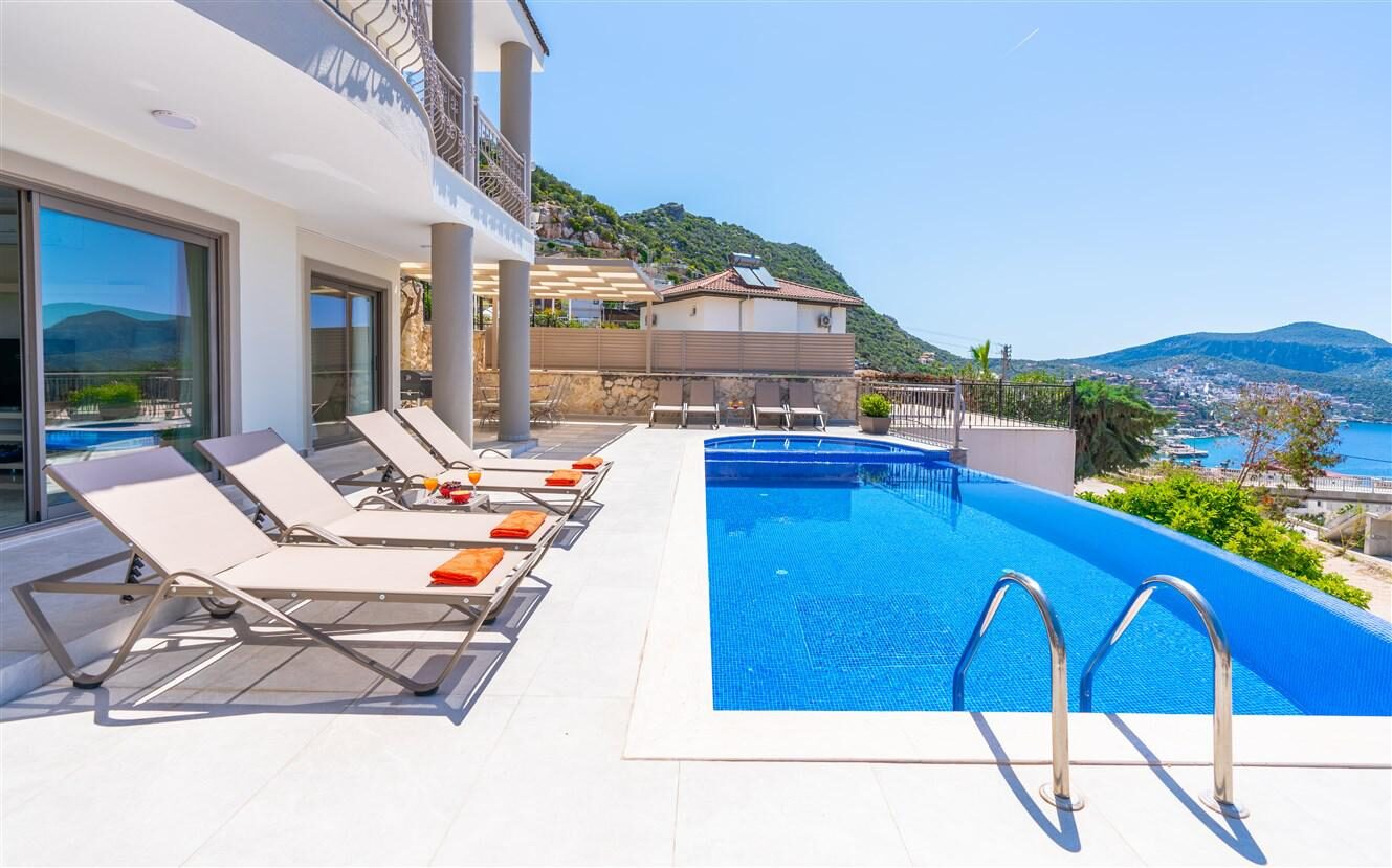 Villa Quzey — 13