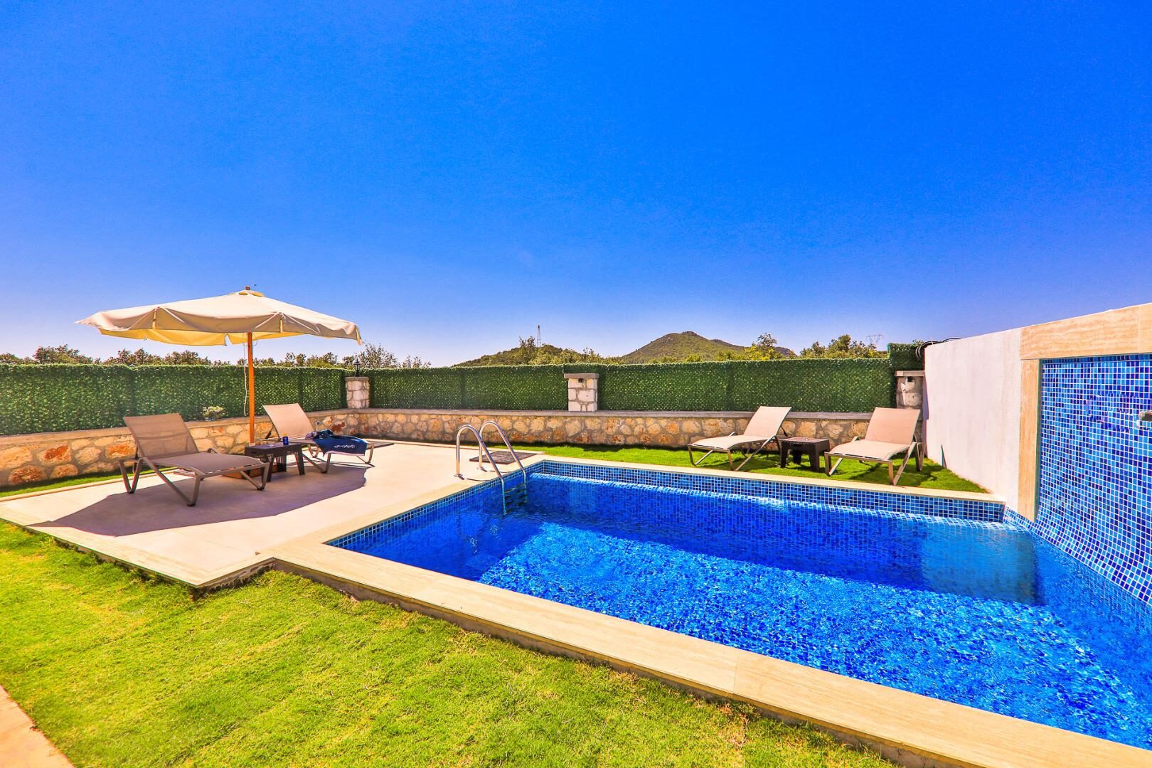 Villa Serenita — 4