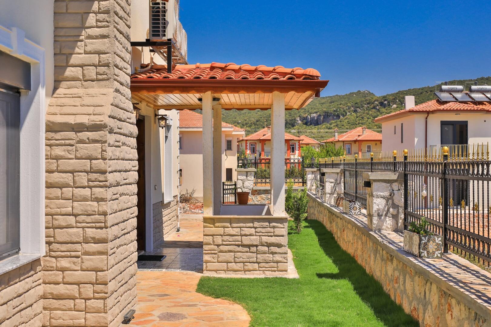 Villa Serenita — 31