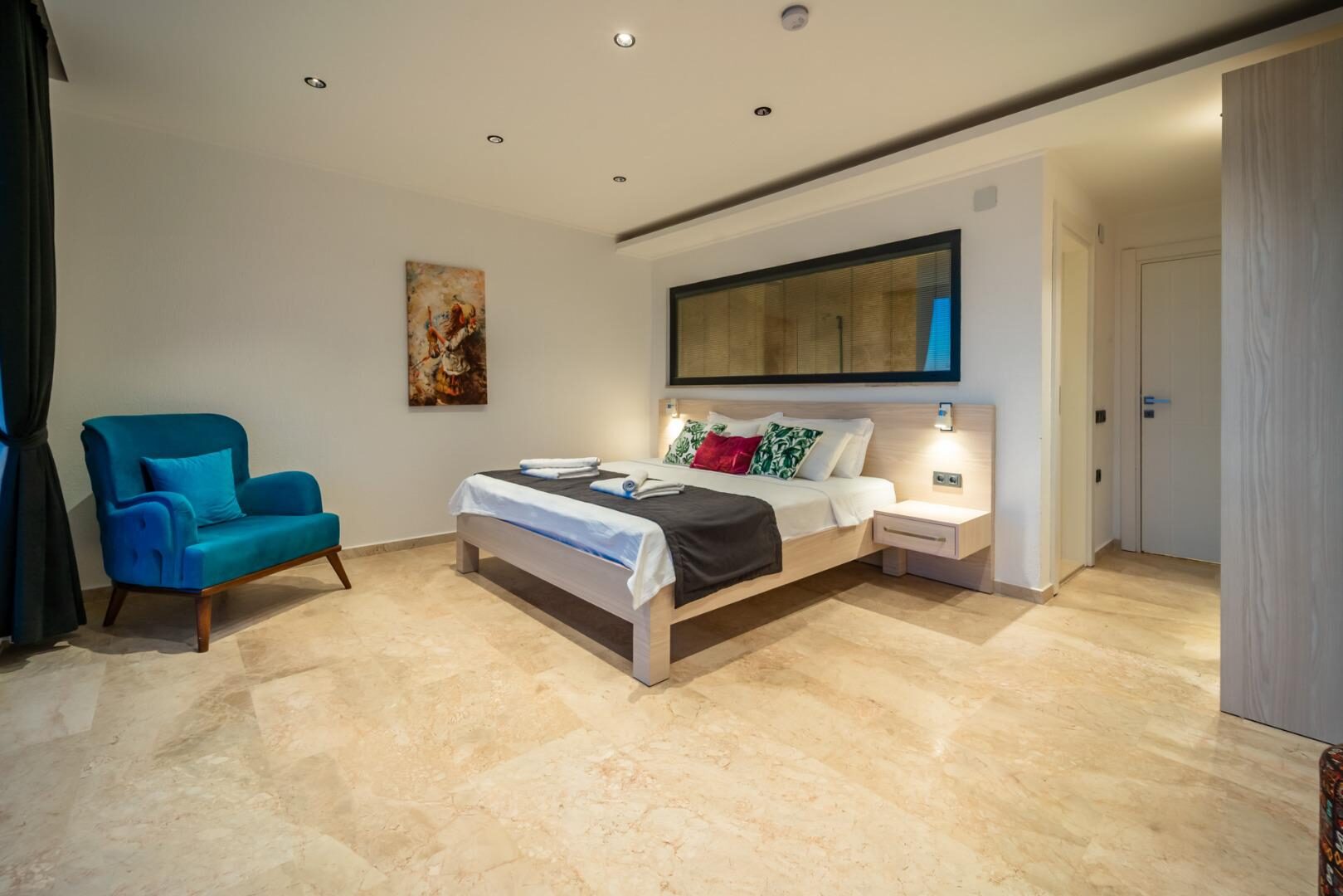 Villa Azde — 96