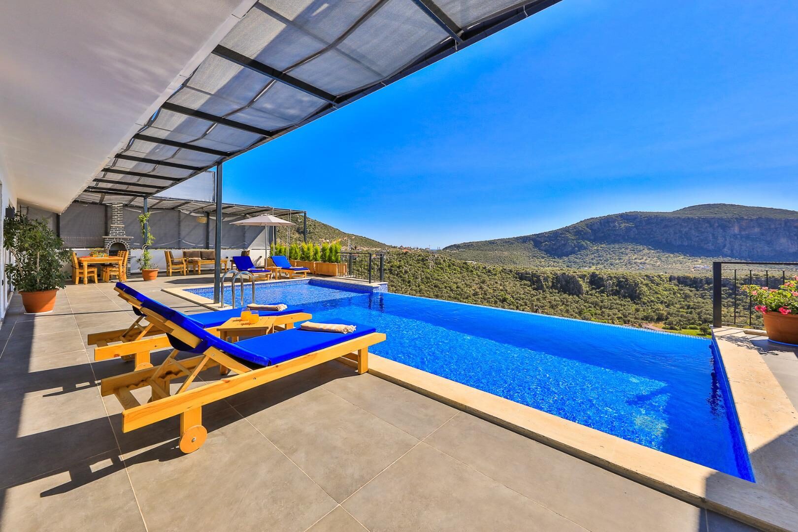 Villa Summery — 19