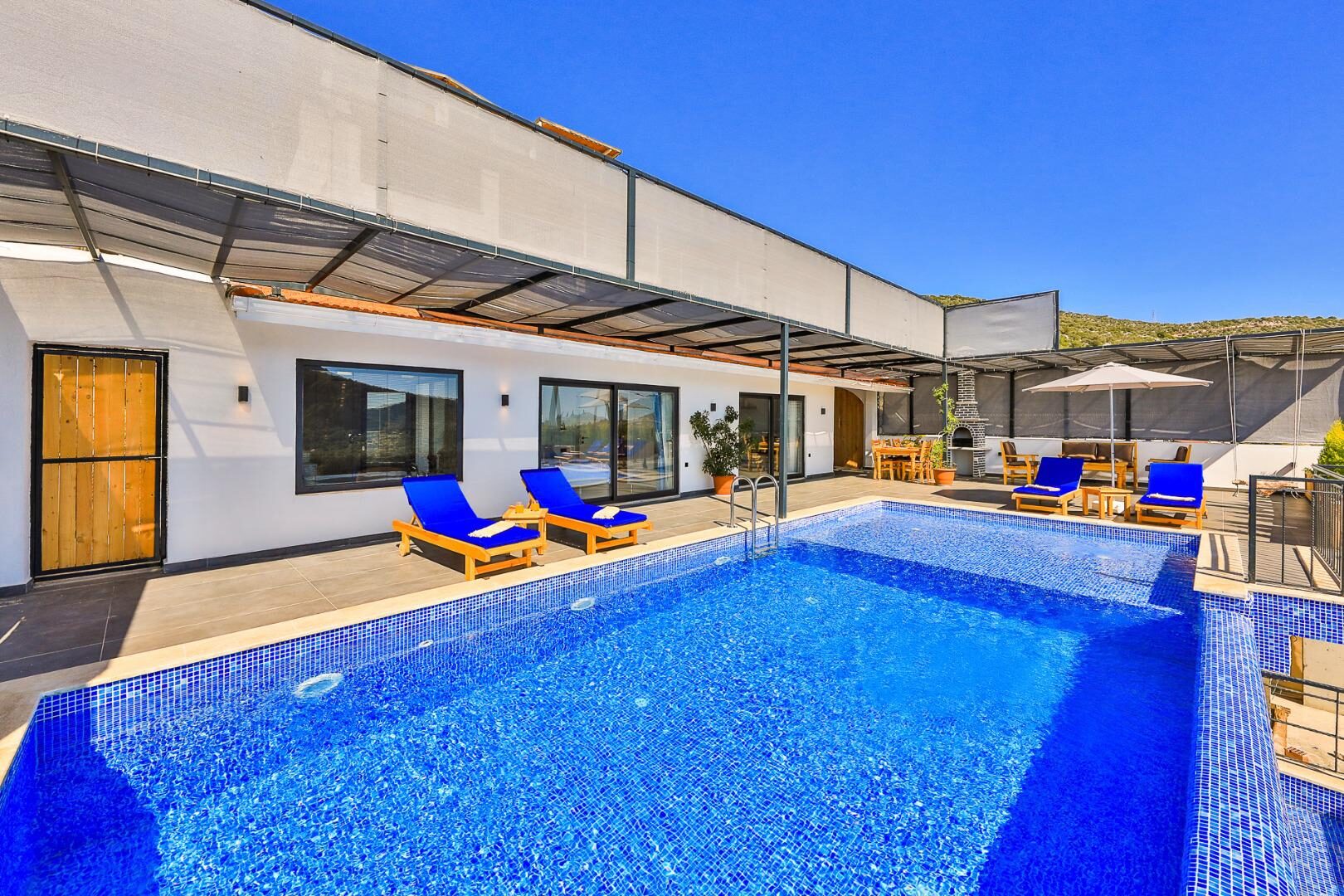 Villa Summery — 21