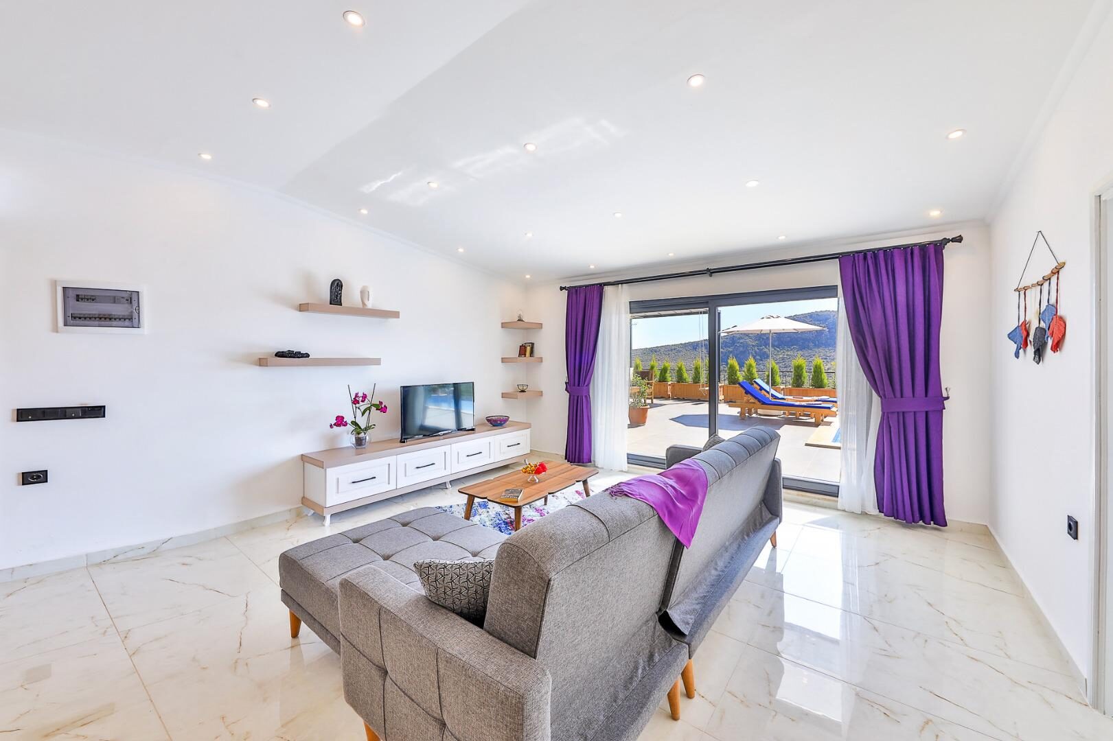 Villa Summery — 26