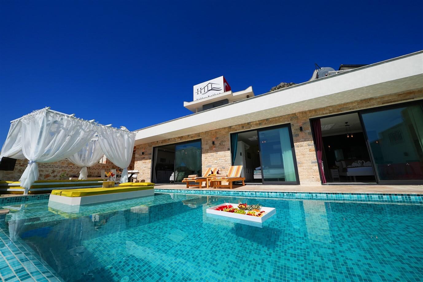Villa Hills Münih — 6
