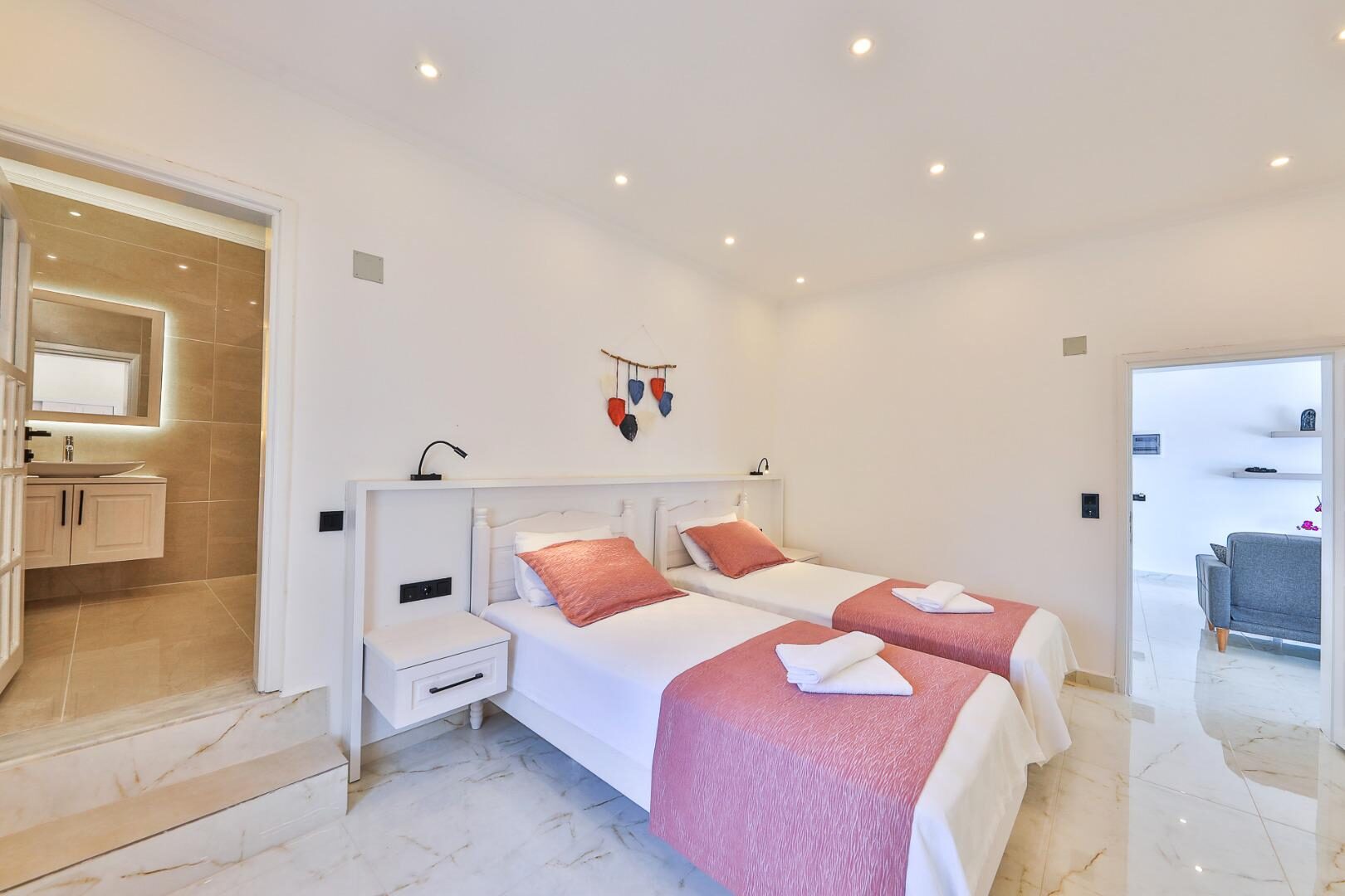 Villa Summery — 44