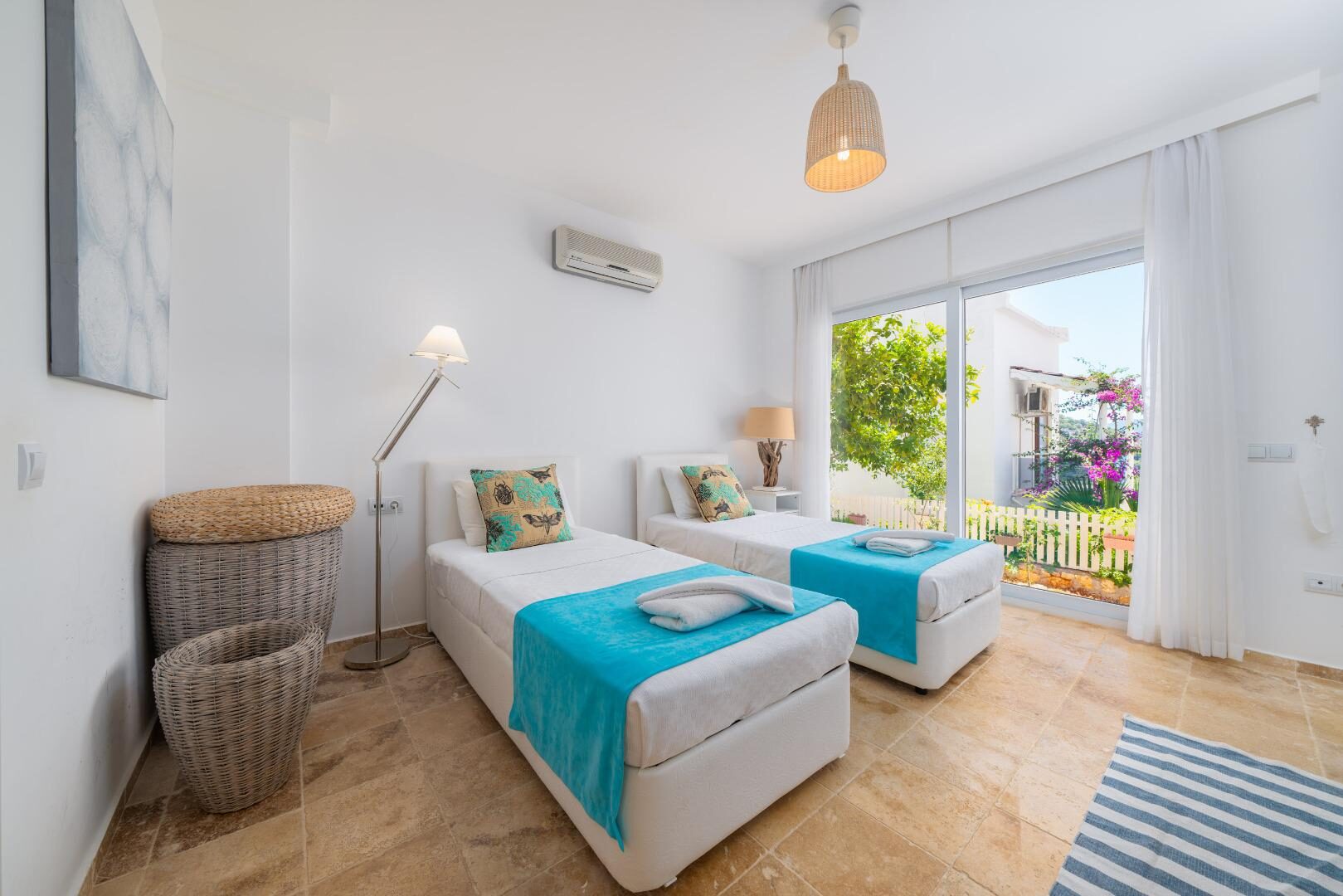 Villa Beyza — 24