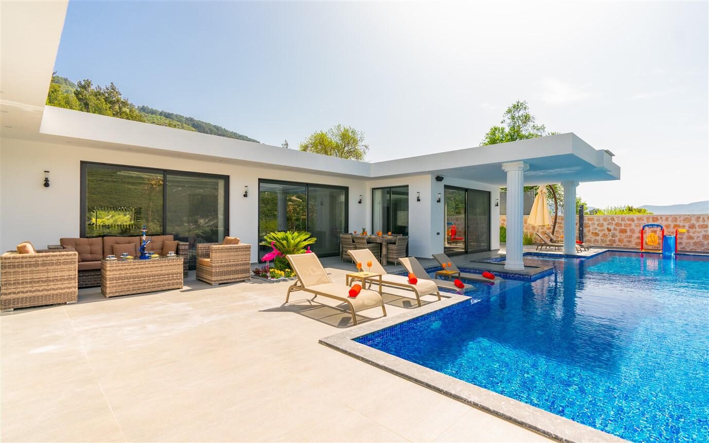 Villa Ferzan — 8