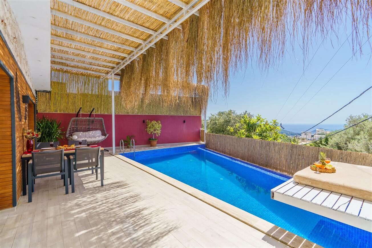 Villa Mira Queen — 5