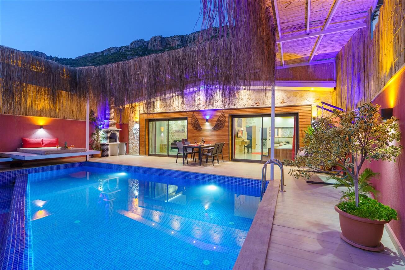 Villa Mira Queen — 19