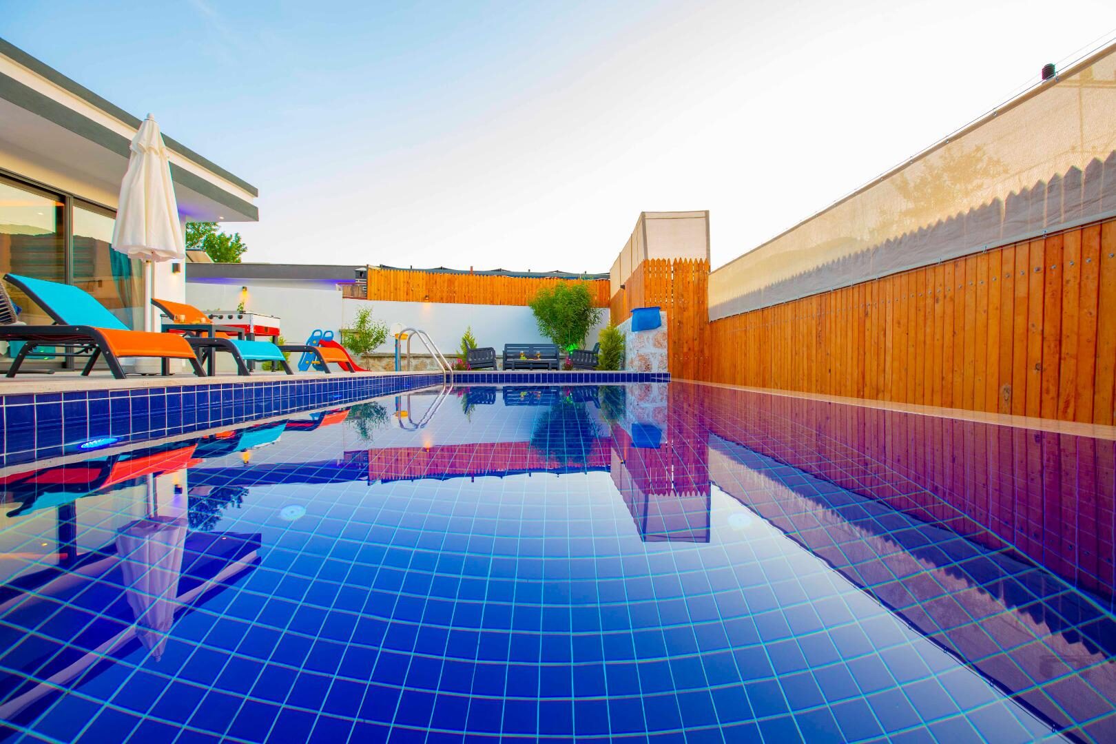 Villa Monica 2 — 8
