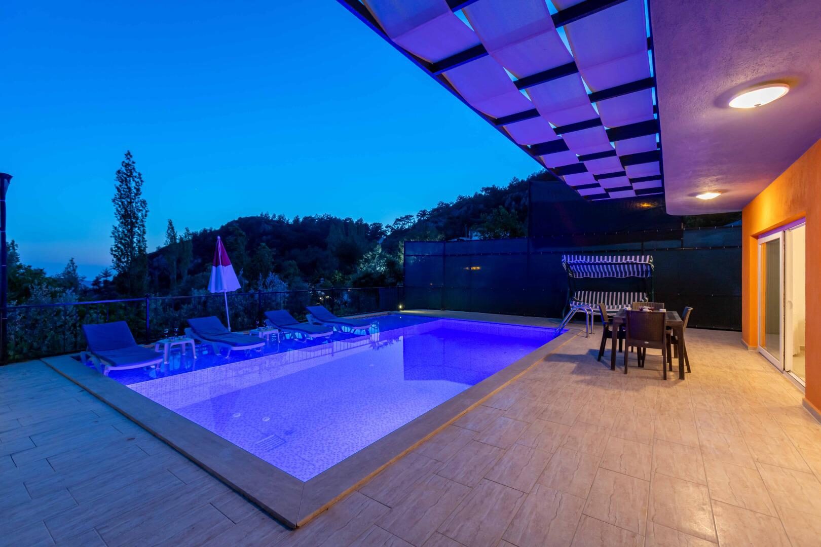 Villa Heves — 11
