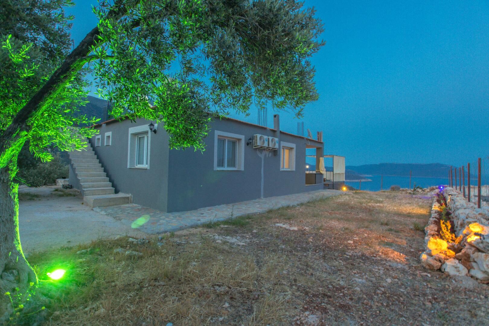 Villa Olives — 17