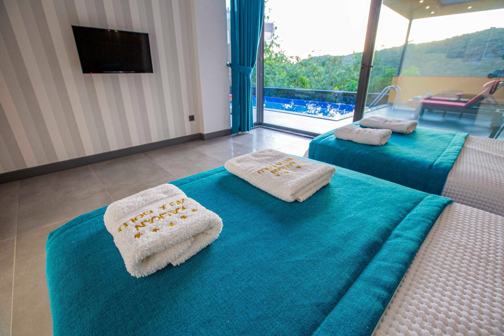 Villa Gold Premium — 36