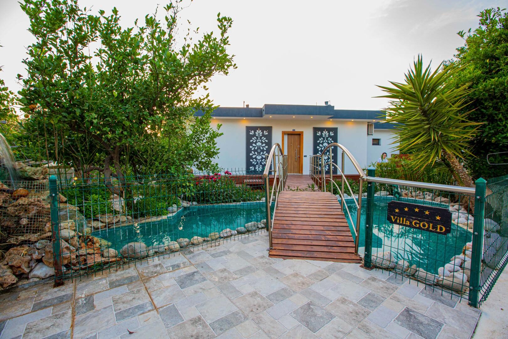 Villa Gold Premium — 52