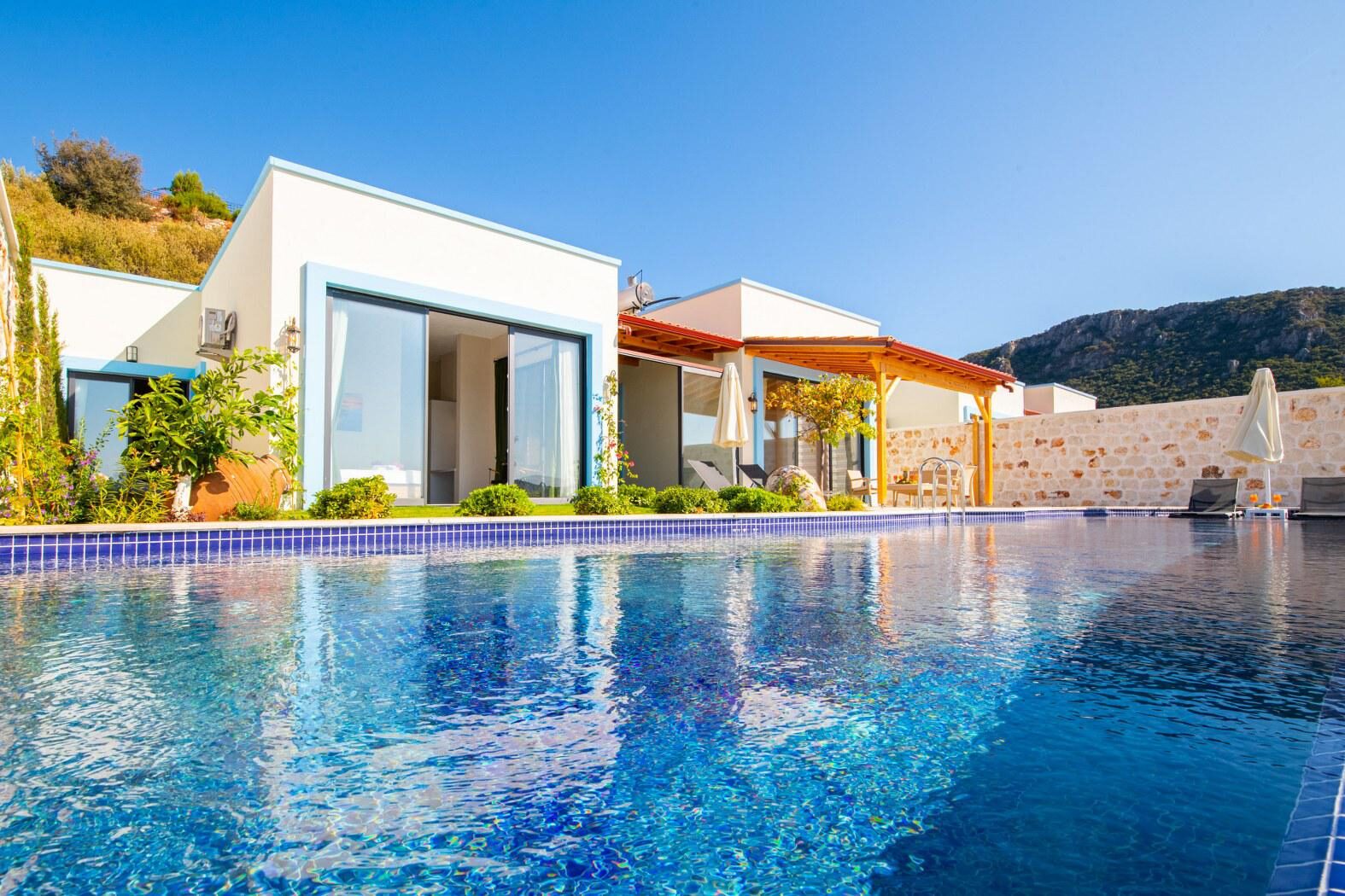 Villa Topaz — 7