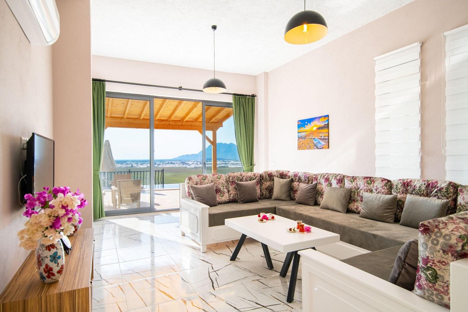 Villa Topaz — 33