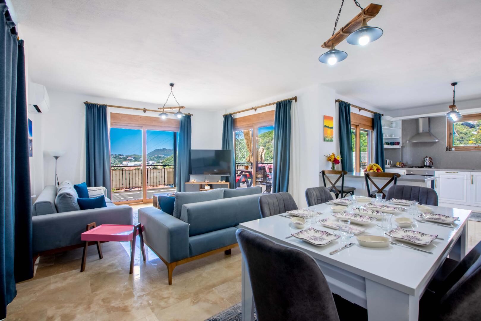 Villa Daphne — 42